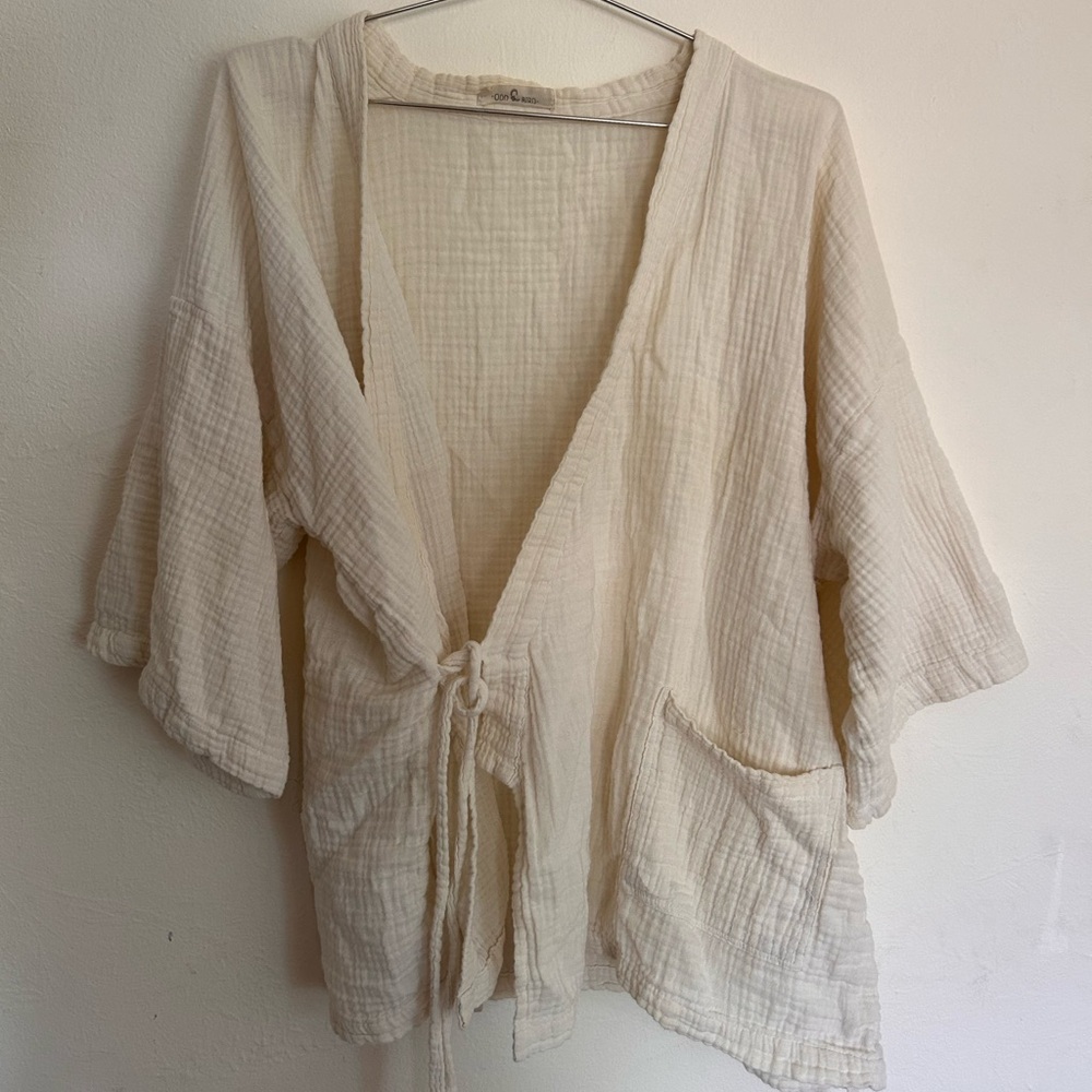 Oddbird Co Lounge Top